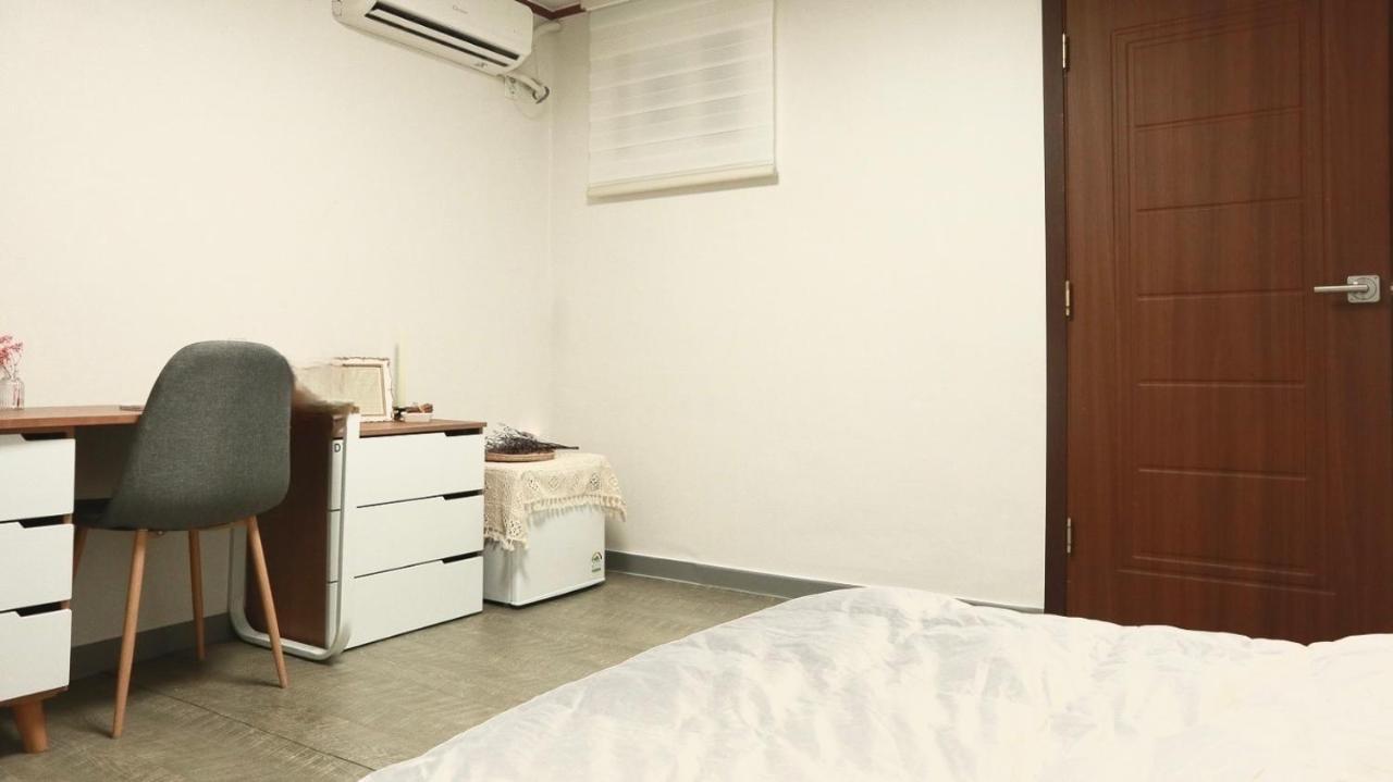 White Story Pansiyon Seul Dış mekan fotoğraf